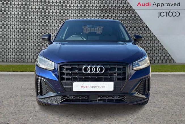 Audi Q2 Photo 8