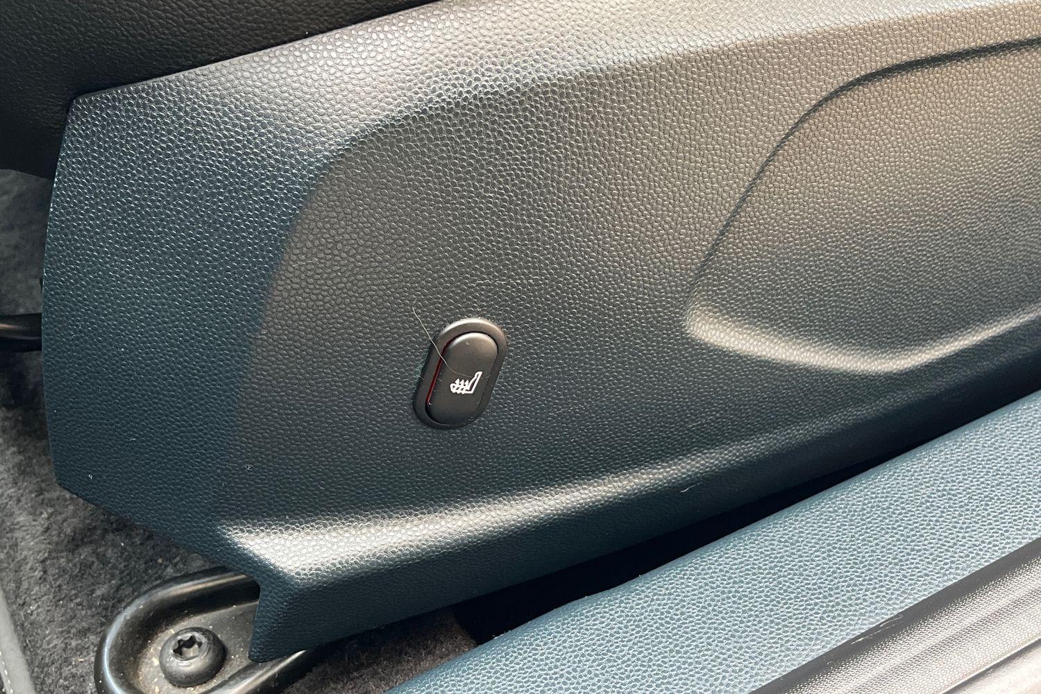 FORD FIESTA Photo 22