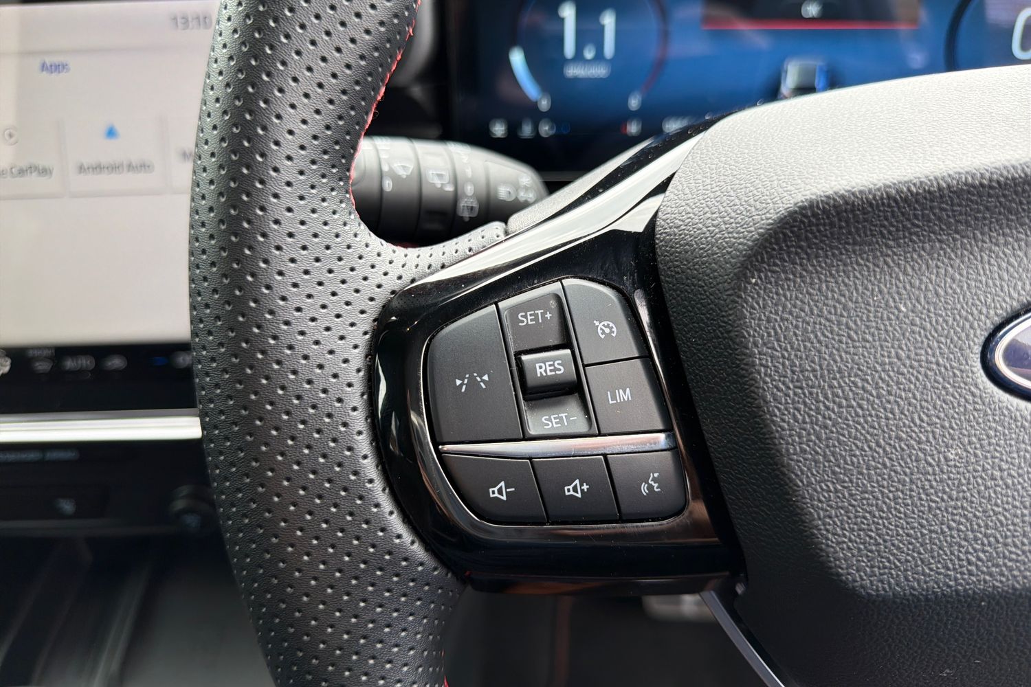 Ford PUMA Photo 38