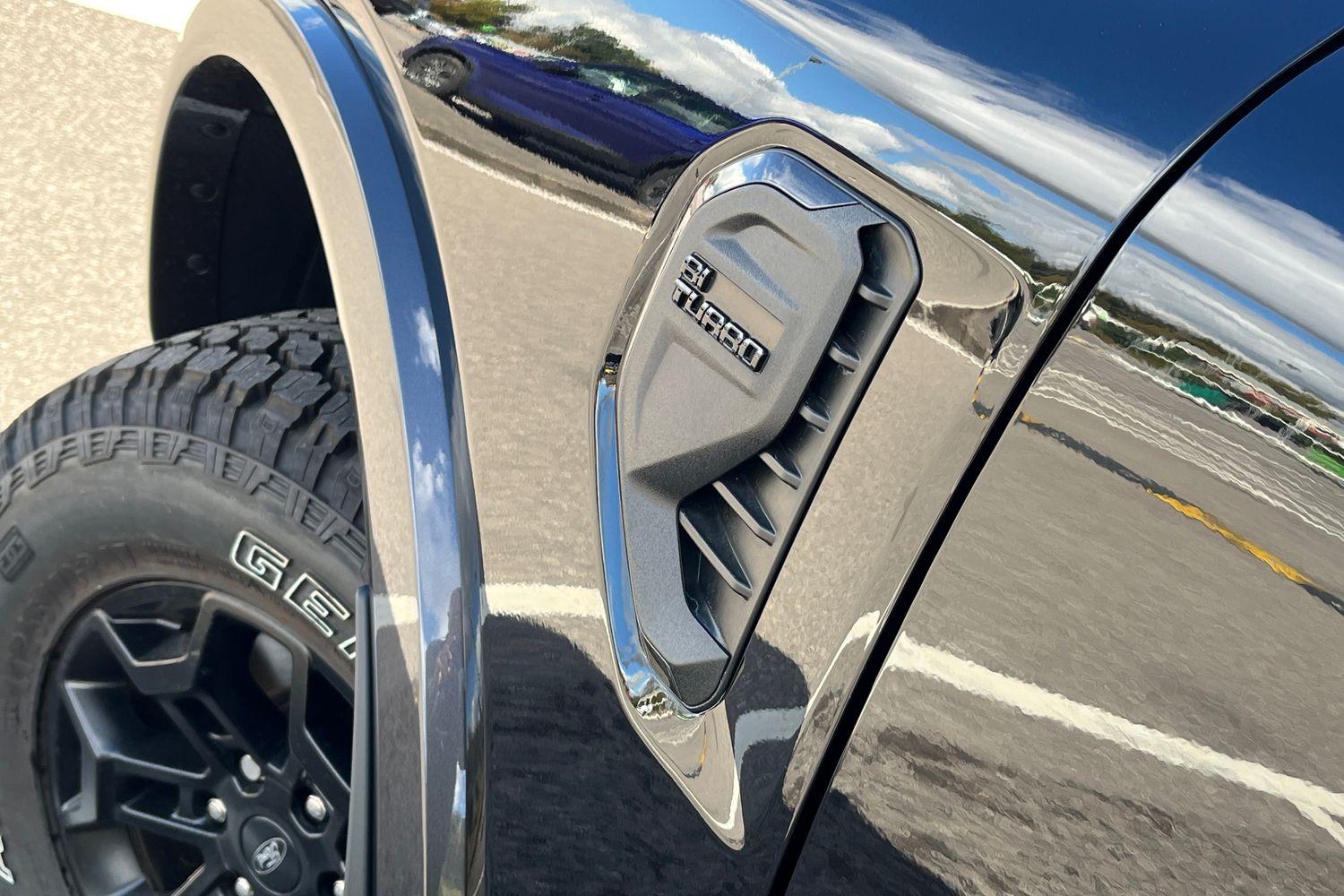 Ford RANGER Photo 27