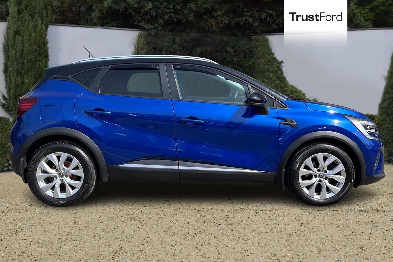 Renault CAPTUR Photo 2