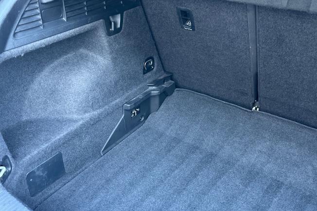 AUDI Q2 Photo 38