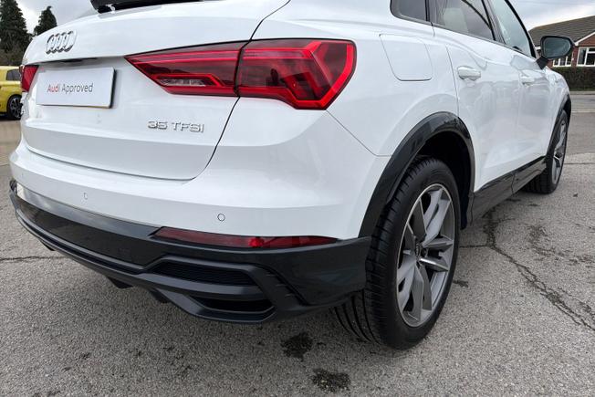Audi Q3 Photo 33