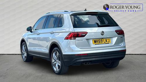Volkswagen Tiguan Photo autoimg-f601afe6851328a9b2b5d3aeddbb4c12f36405ee.jpg