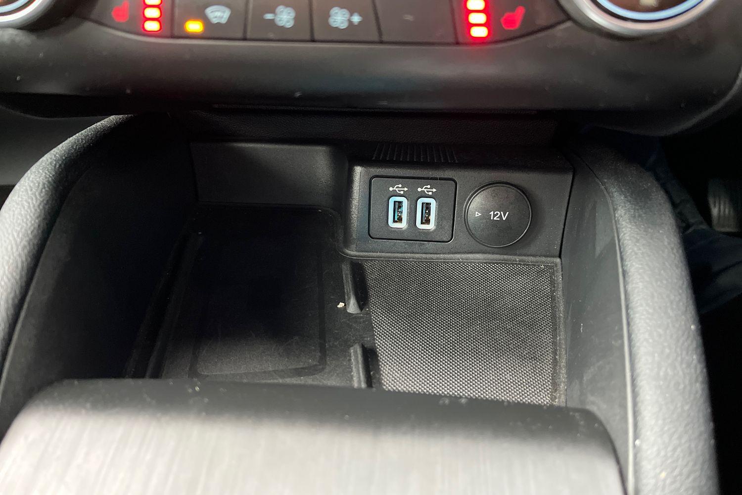 Ford FOCUS Photo 29