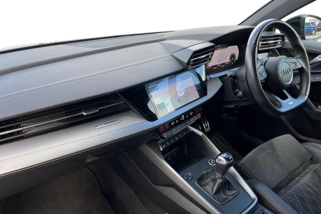 AUDI A3 Photo 2