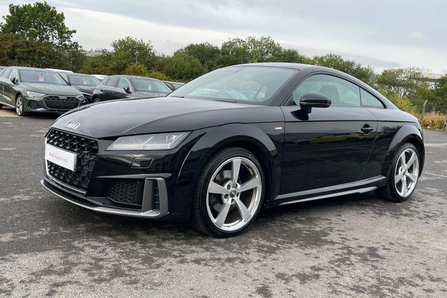 Audi TT Photo 24