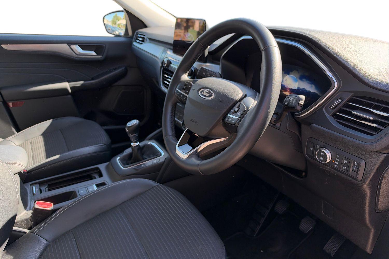 Ford KUGA Photo 8