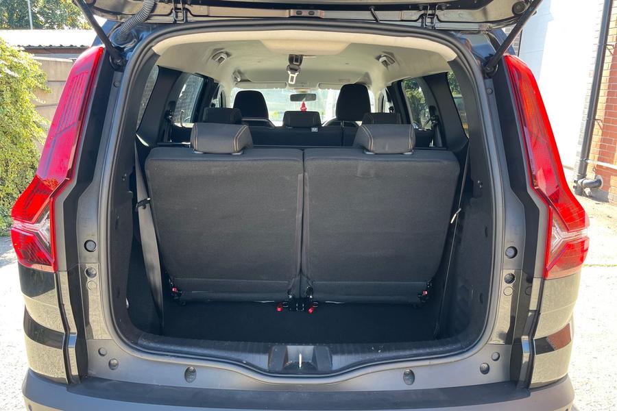 Dacia JOGGER Photo autoimg-f6111c616da922f57c264914b80745982e640e50.jpg
