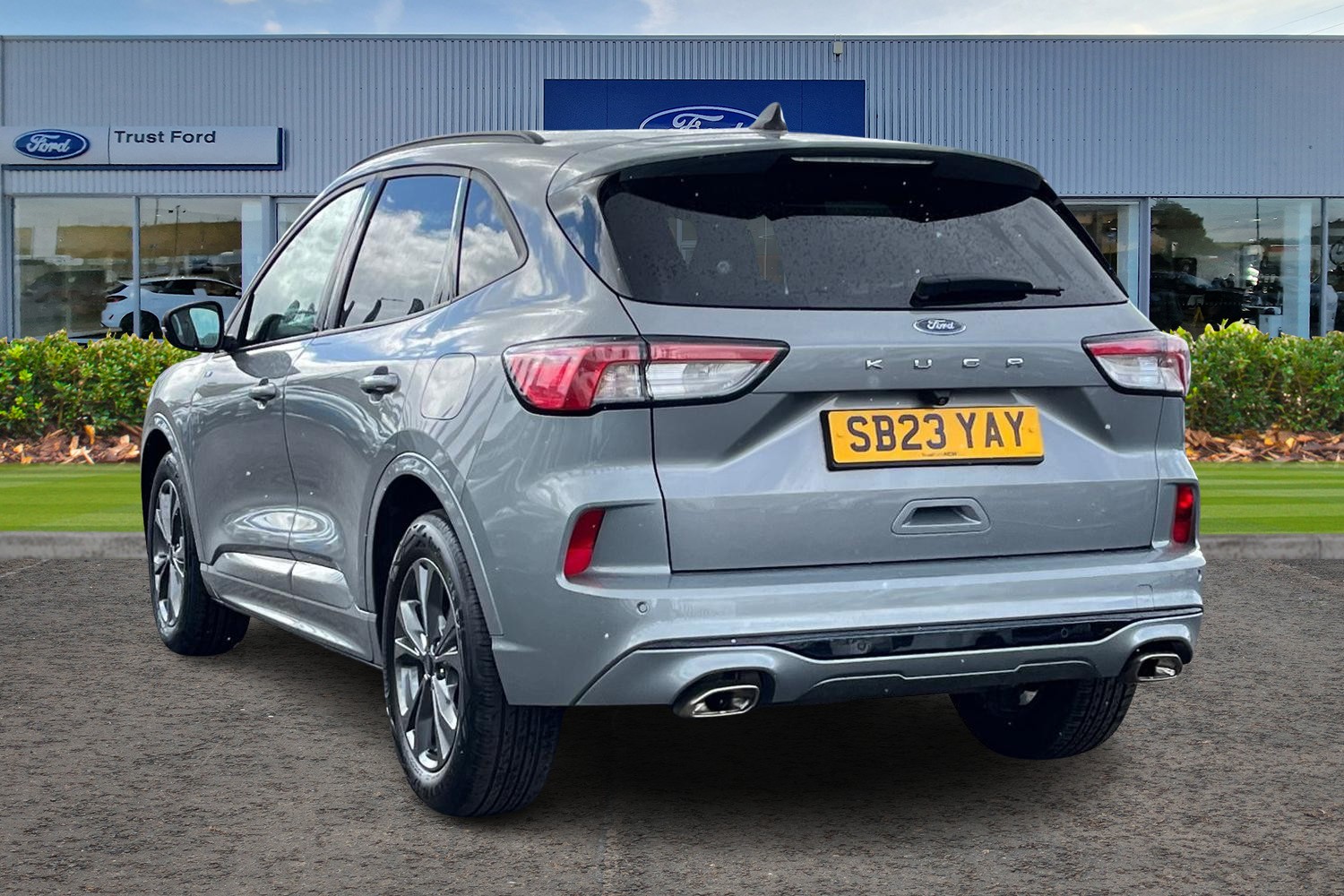 Ford Kuga Photo 1