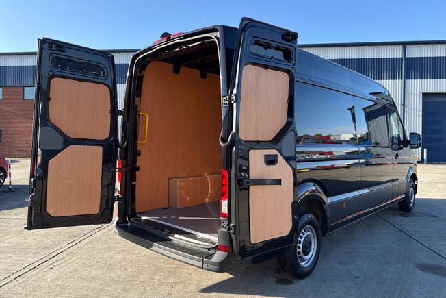 VOLKSWAGEN Crafter Photo 30