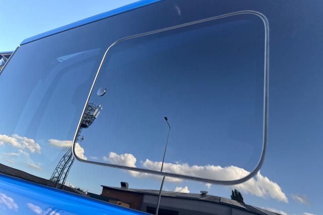 VOLKSWAGEN Transporter Photo 47