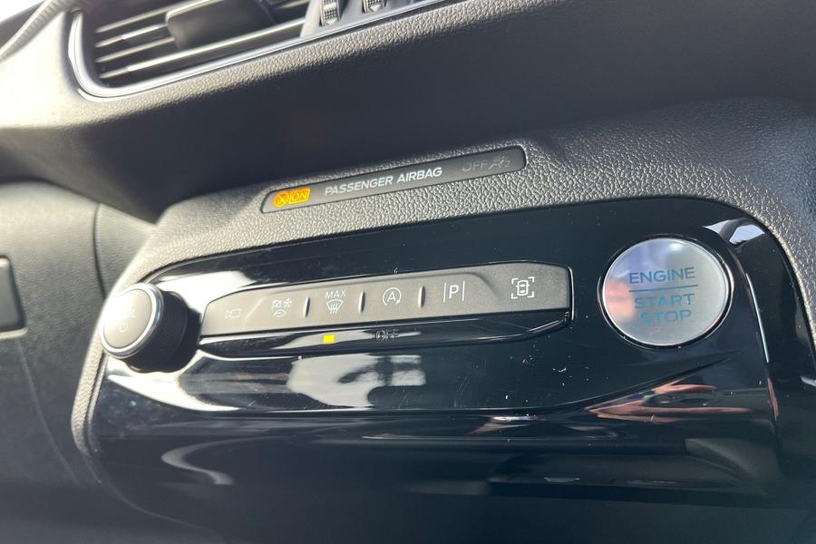 Ford KUGA Photo autoimg-f622d12363dff94e58a2adc104688f9a8e77a4e7.jpg