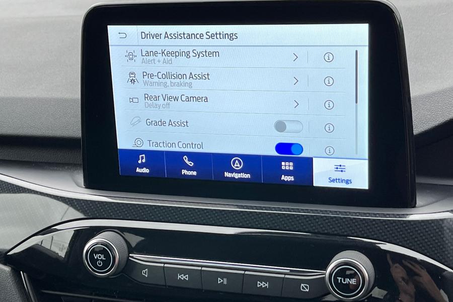 Ford Kuga Photo autoimg-f62812f2e53ddb61b019fdef96eff5da25c5b168.jpg