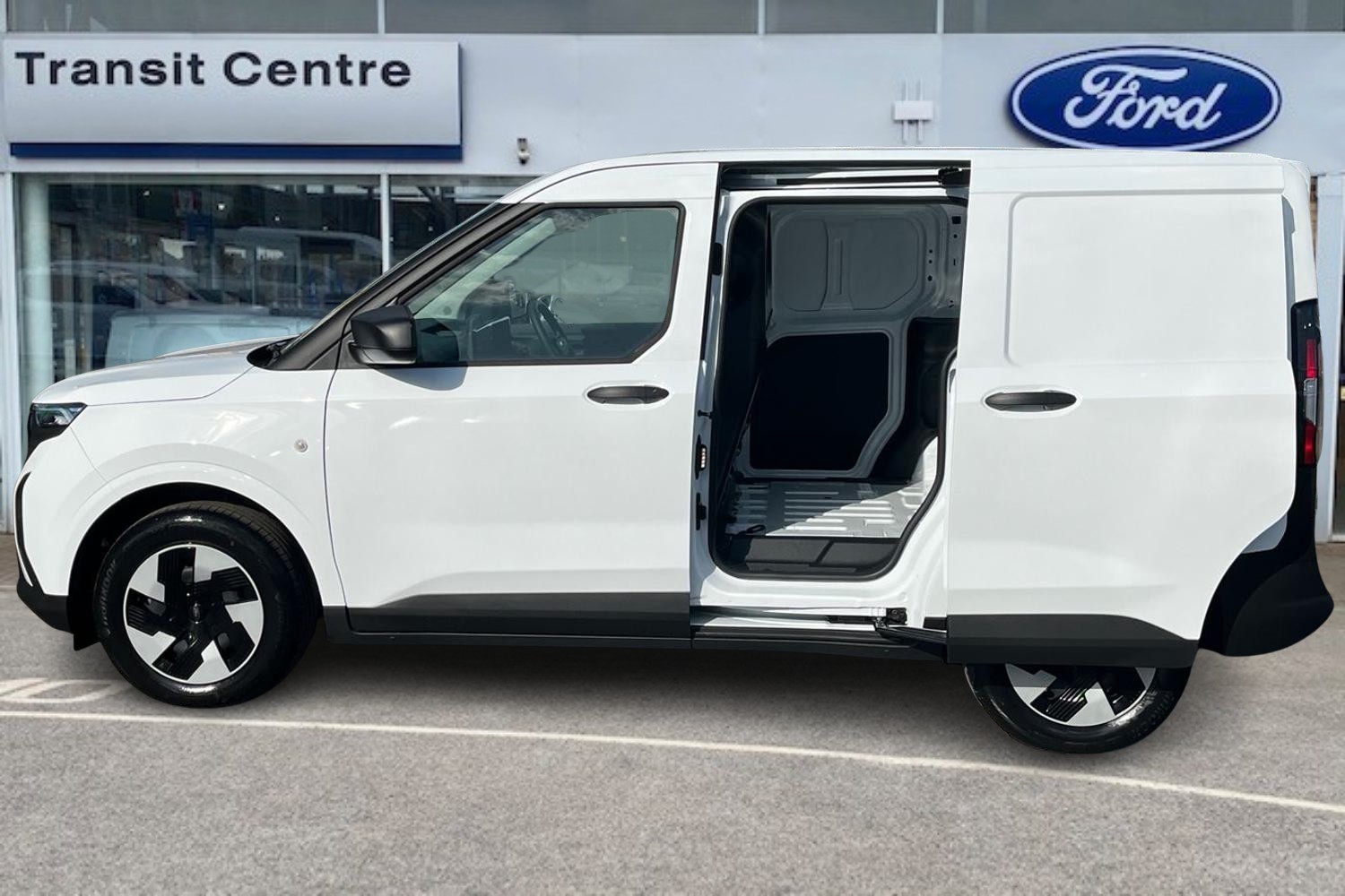 Ford TRANSIT E-COURIER Photo 5