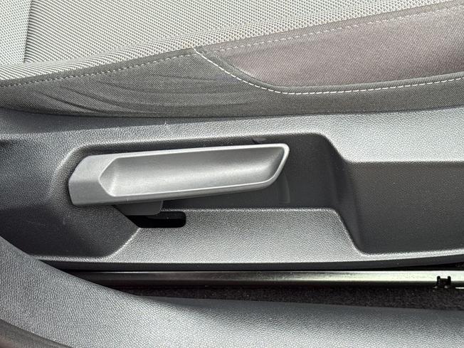 SEAT Leon Photo 40