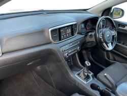 KIA Sportage Photo 2