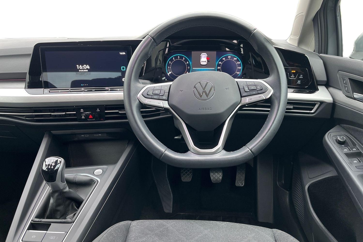 Volkswagen Golf Photo 10