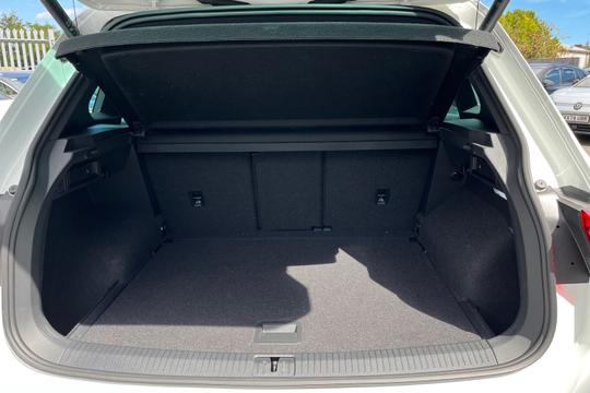 Volkswagen Tiguan Photo autoimg-f637c67356823aa5e2eda9c1636cf860b8585591.jpg