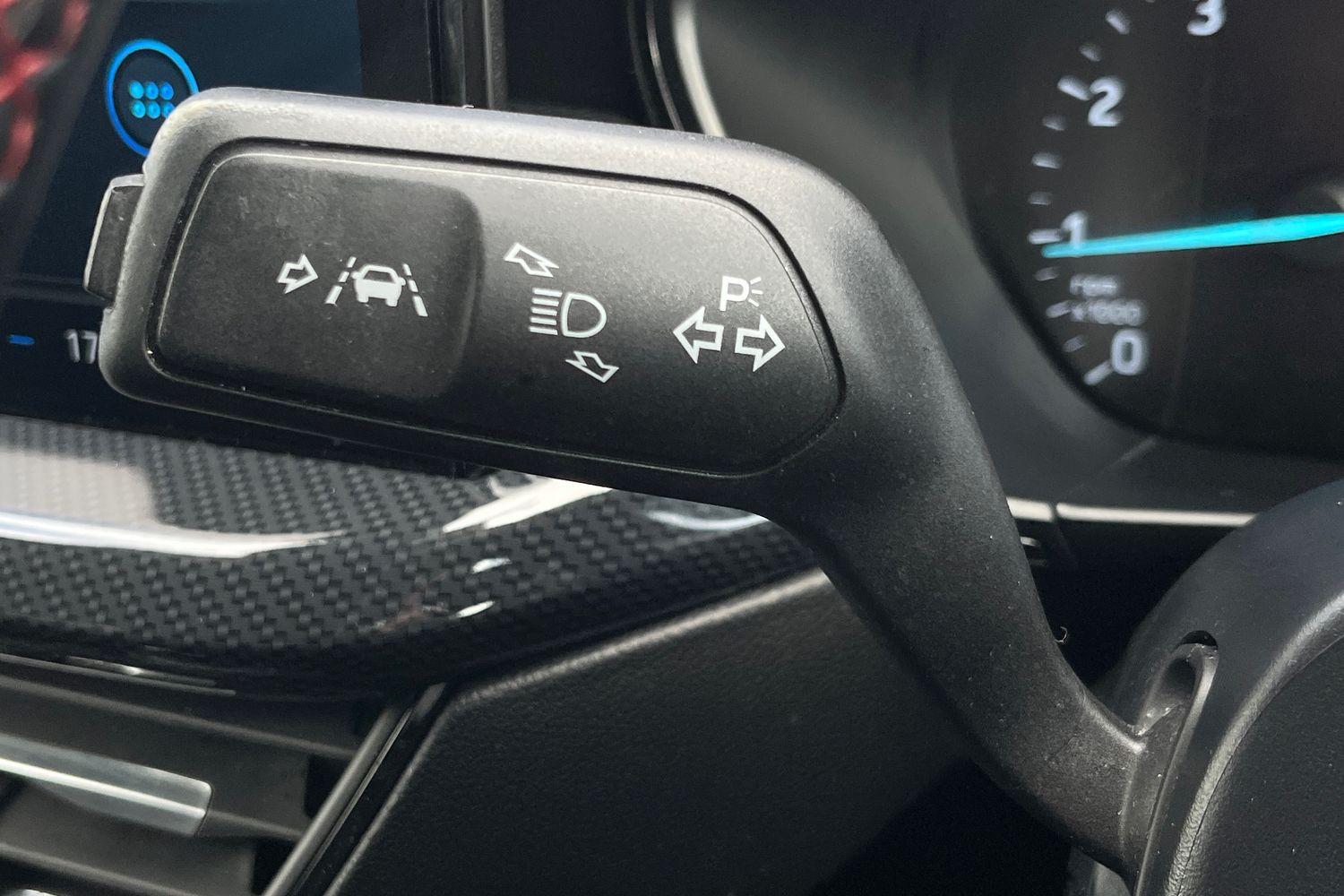 Ford Focus Photo 13