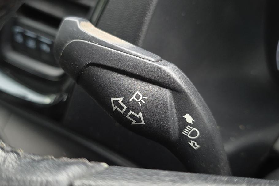 Used Ford TRANSIT CUSTOM YS22YGG 36