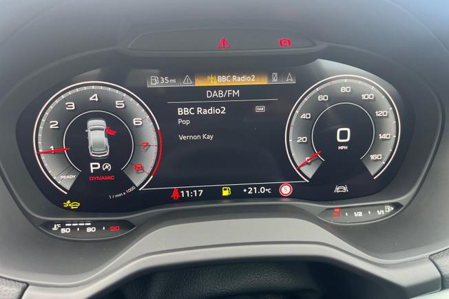 AUDI Q2 Photo 15