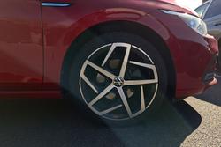 VOLKSWAGEN Golf Photo 5