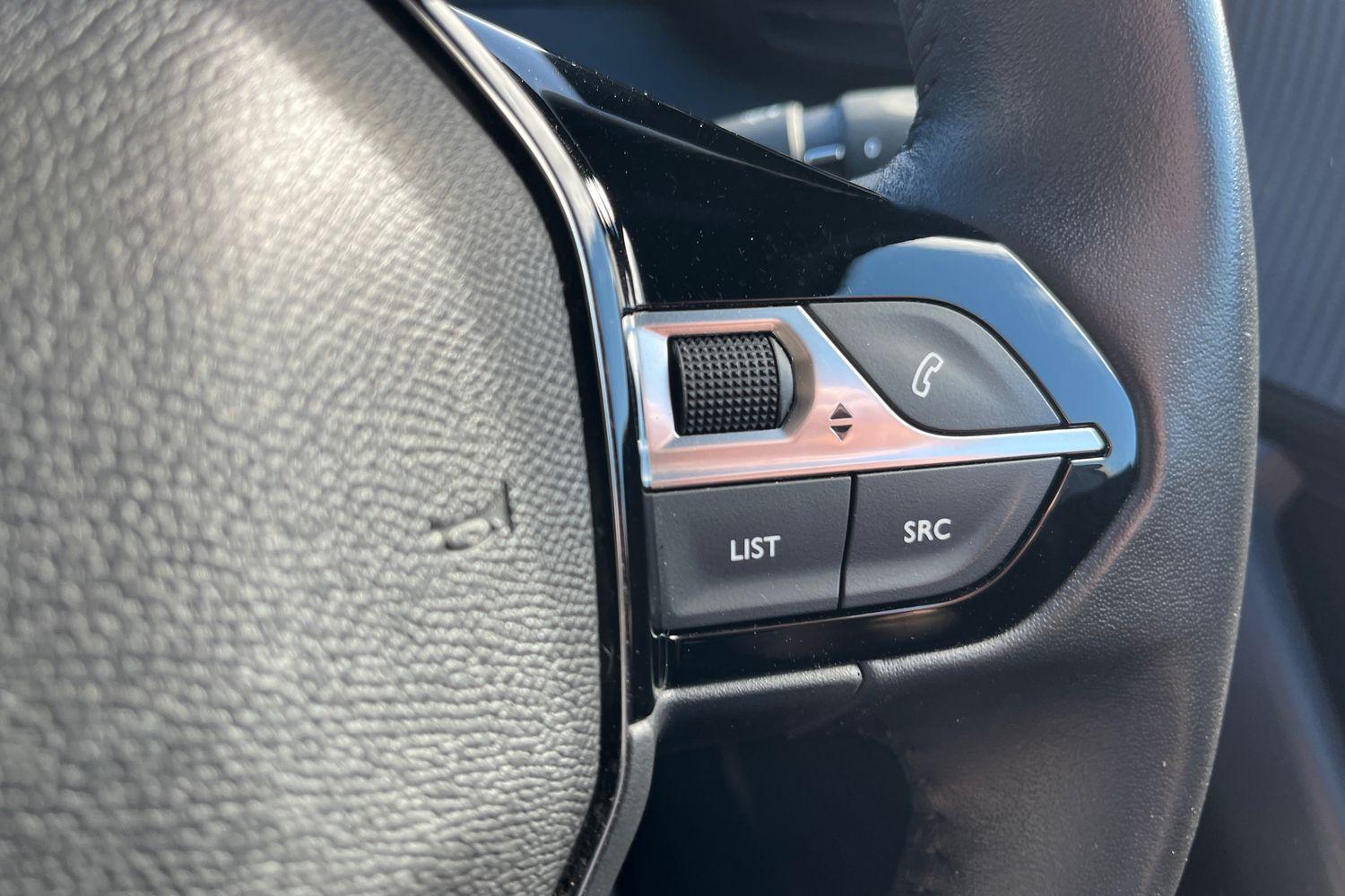 Peugeot 2008 Photo 27