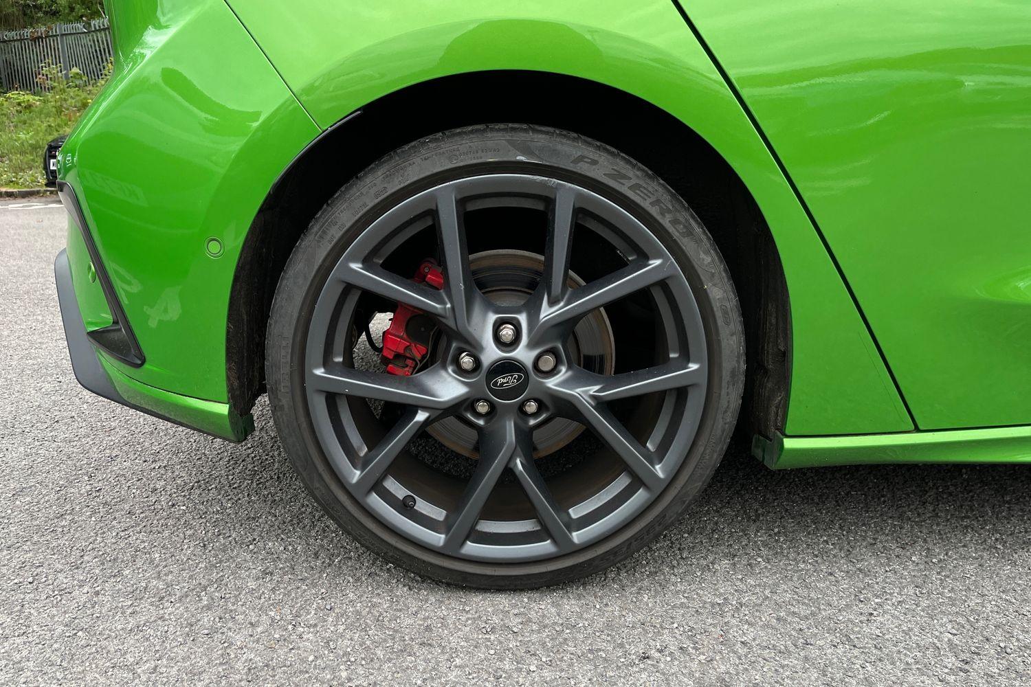 Ford Focus Photo 7