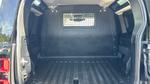 Land Rover Defender Photo 9