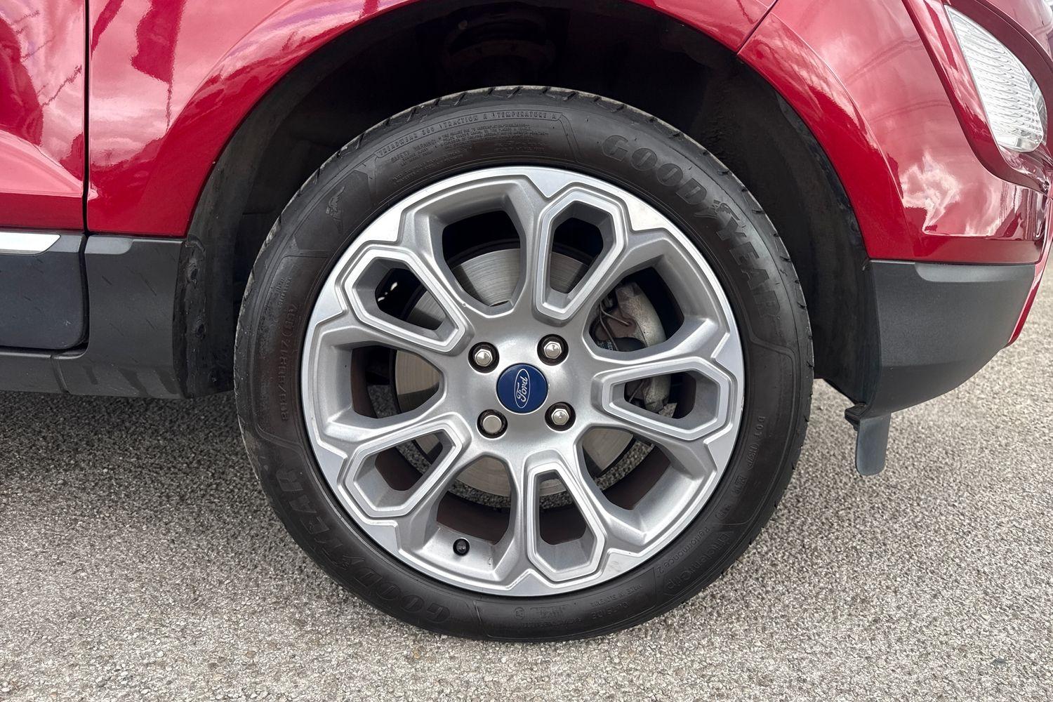 Ford ECOSPORT Photo 7