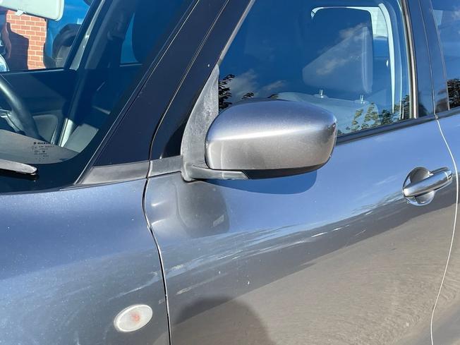 SUZUKI Swift Photo 20