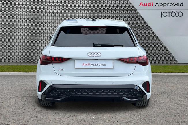 AUDI A3 Photo 7