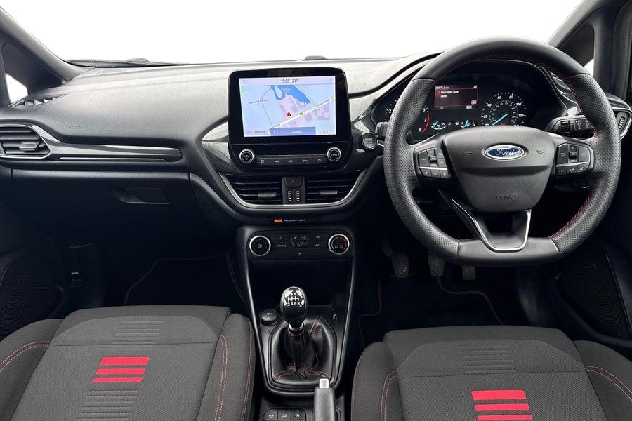 Ford FIESTA Photo autoimg-f65702f3ddfd926ec2b3655073a0321466845cc5.jpg