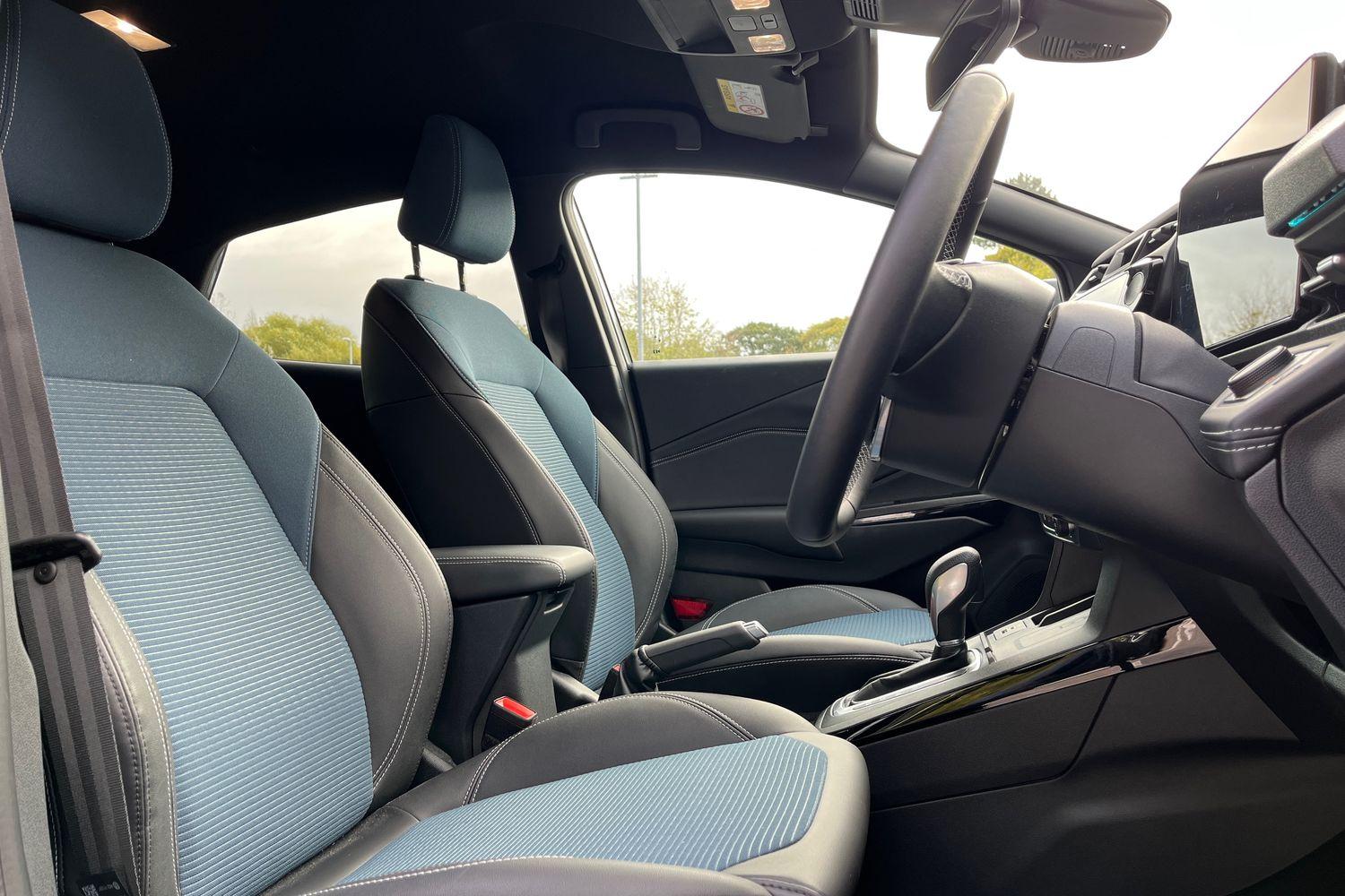 Ford PUMA Photo 16