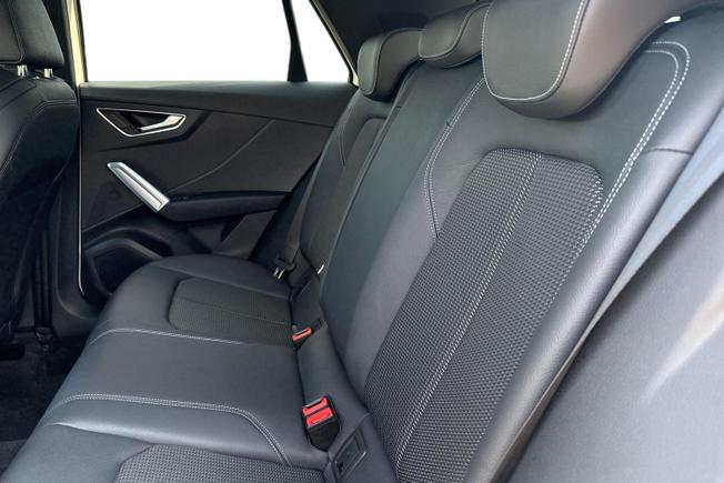 AUDI Q2 Photo 9
