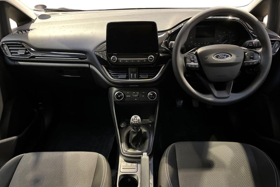 Ford FIESTA Photo autoimg-f65de478eef1f64215b1974e80cf966facc0868f.jpg