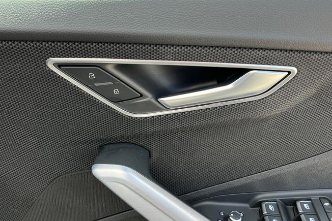 AUDI Q2 Photo 44