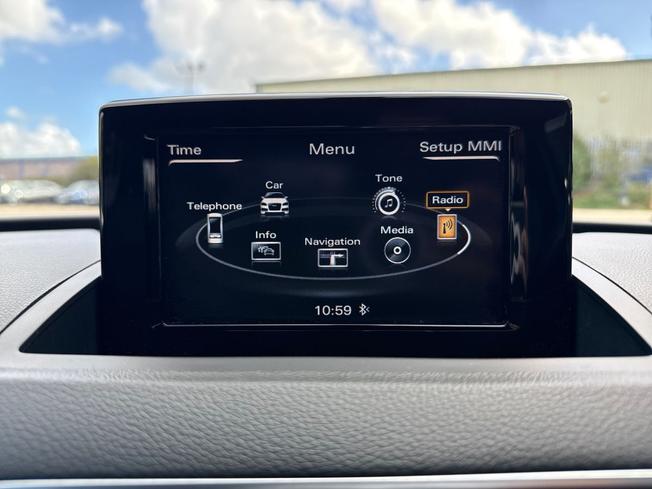 Audi Q3 Photo 13