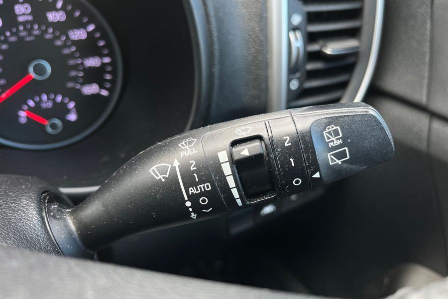 Kia SPORTAGE Photo autoimg-f6651bd8e7e6ea542837c5afcb3a025e2ad76cc9.jpg