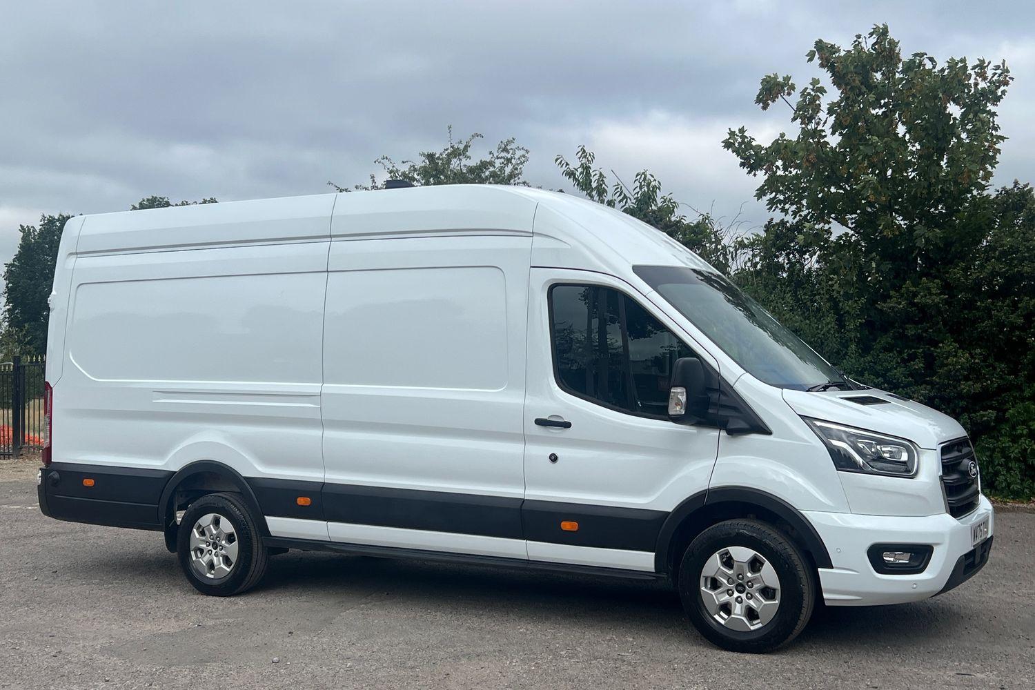 Ford TRANSIT Photo 21
