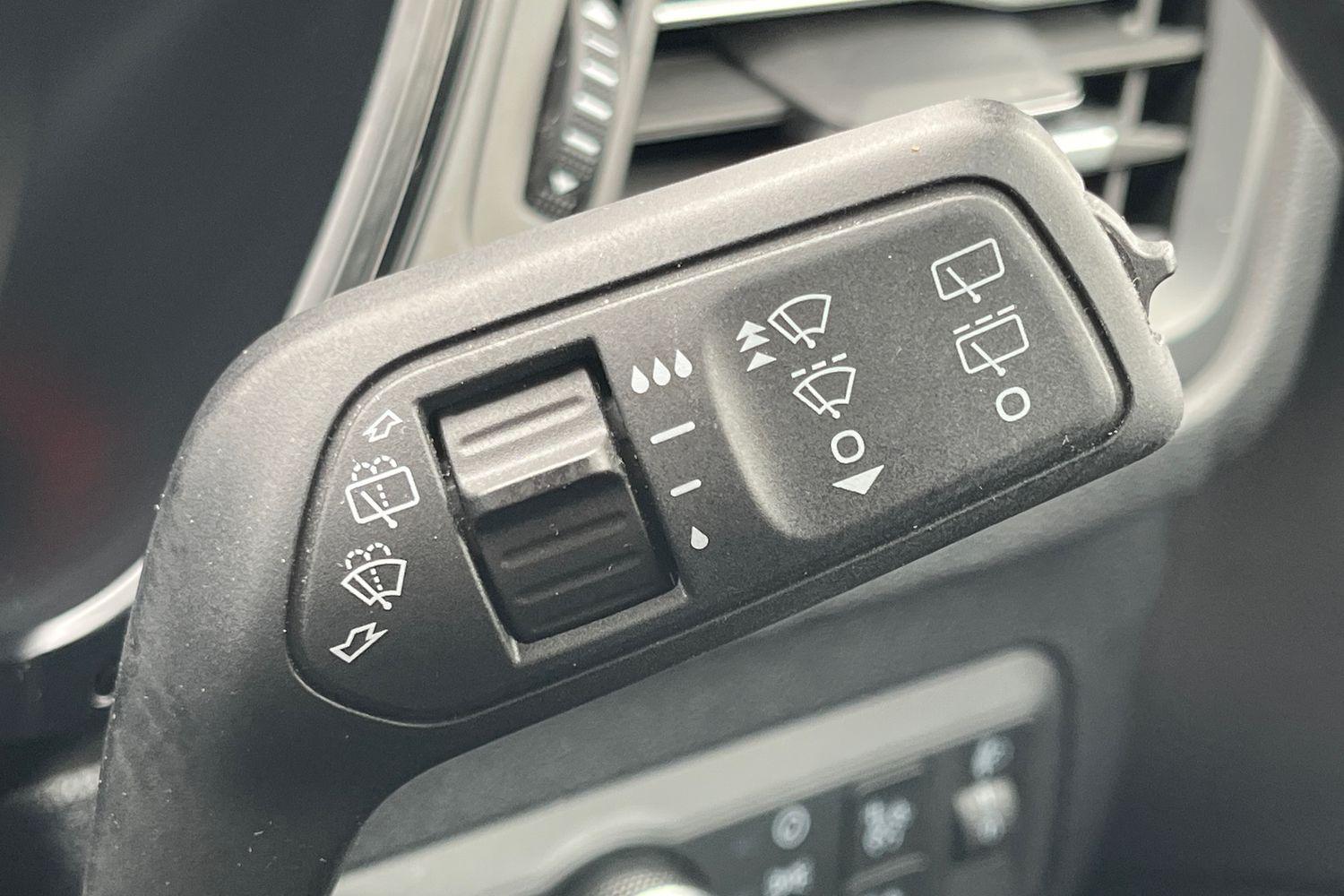 Ford KUGA Photo 14