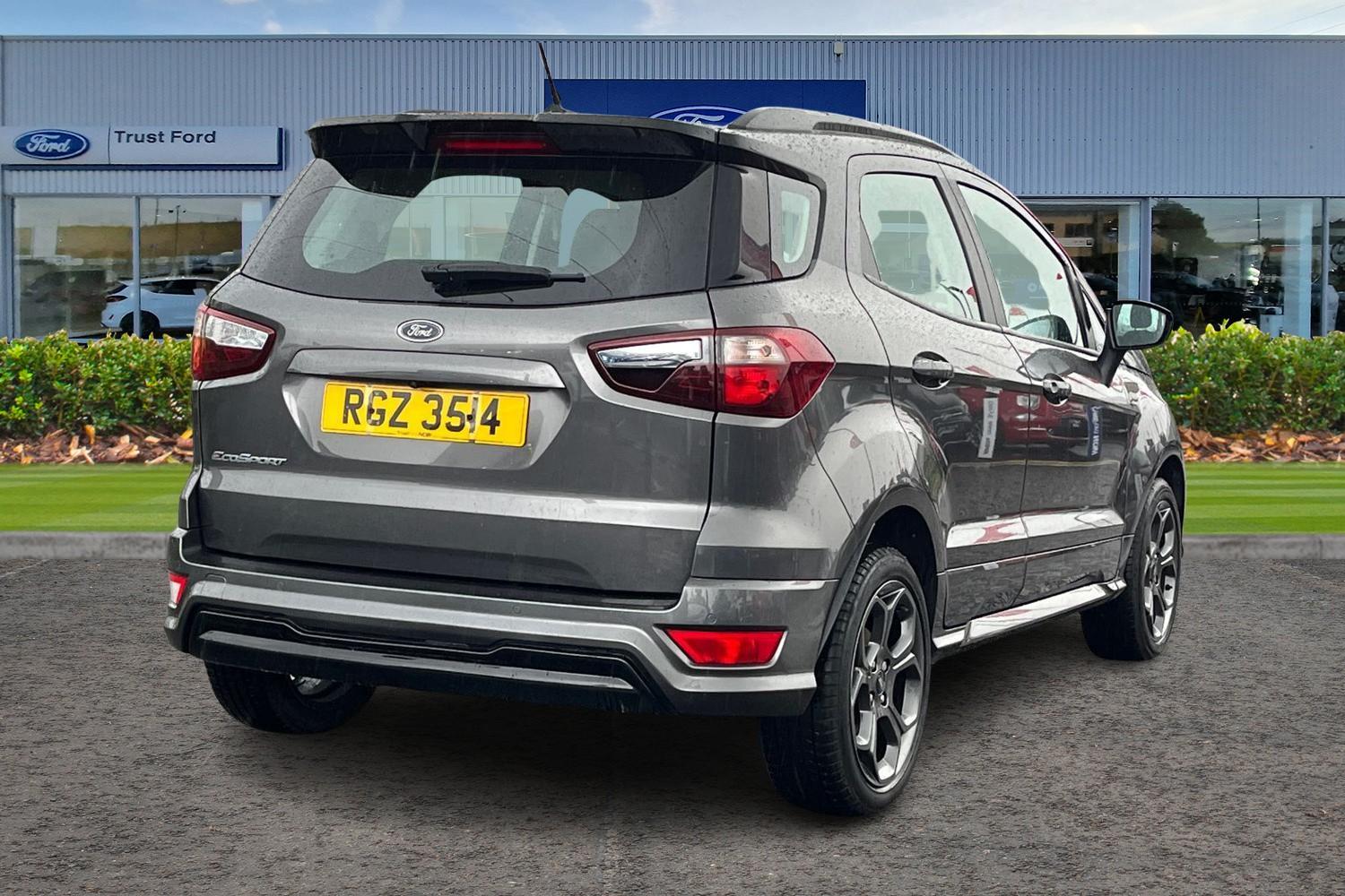 Ford EcoSport Photo 3