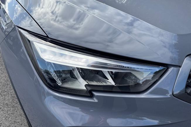 SEAT Arona Photo 19