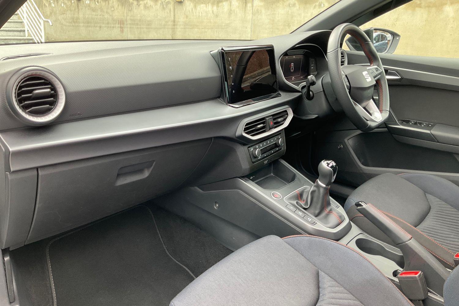 SEAT IBIZA Photo 17