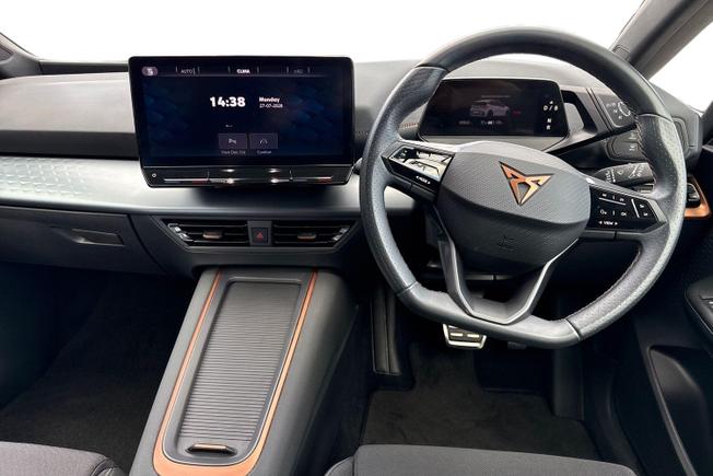 CUPRA Born Photo 11