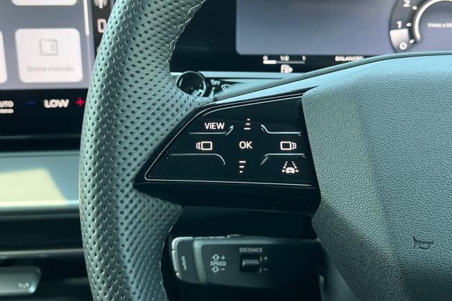 AUDI Q3 Photo 16