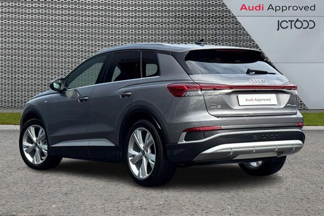 AUDI Q4 E-Tron Photo 3