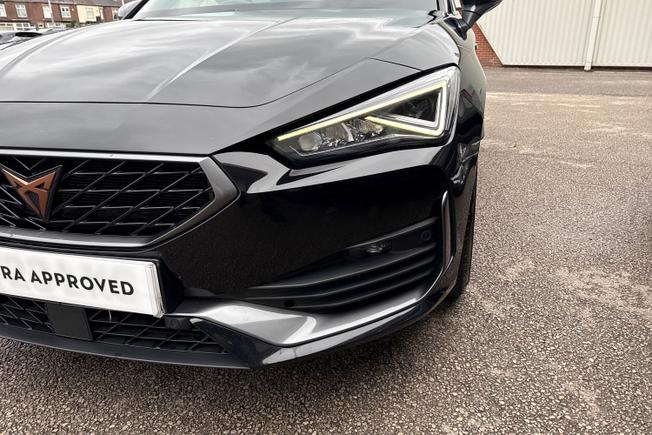 CUPRA Leon Photo 28