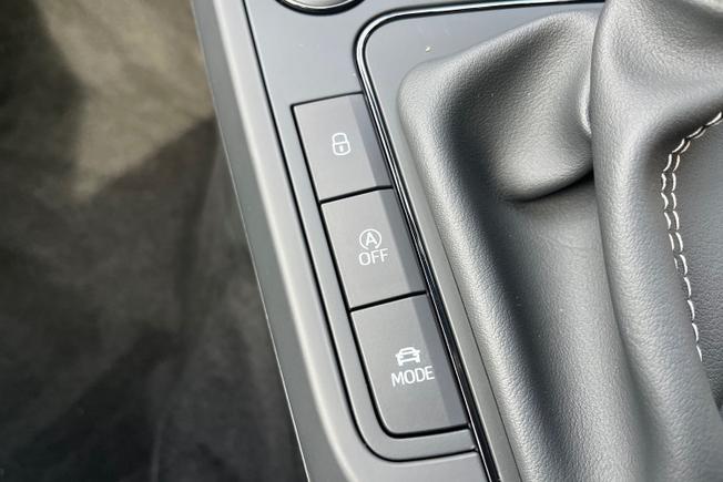 SEAT Ibiza Photo 30